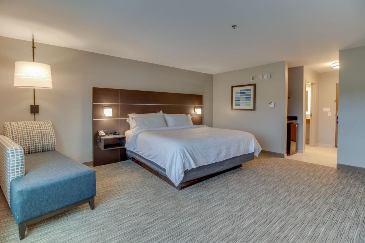 Holiday Inn Express & Suites - Union City By Ihg מראה חיצוני תמונה