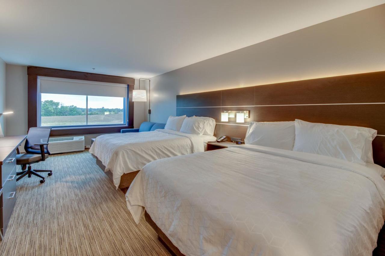 Holiday Inn Express & Suites - Union City By Ihg מראה חיצוני תמונה